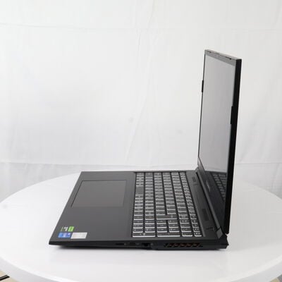 【通販センター】中古  GIGABYTE G6 KF-H3JP864KH (2024)(Intel Core i7 13620H/16GB DDR5 (PC5)/SSD1TB/なし/NVIDIA GeForce RTX 4060 8GB Laptop GPU/16/1920x1200/Wi-Fi/W11H64 MAR) 199588 