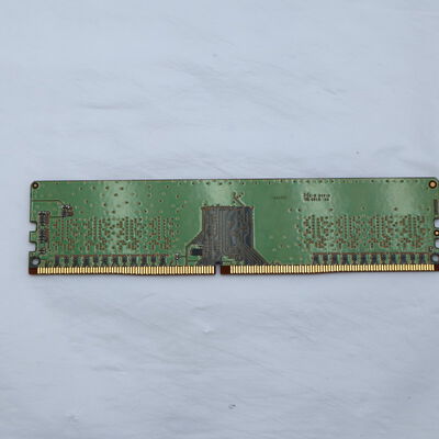 【通販センター】中古  PC4-21300 8GB デスクトップ用(DDR4-2666) 126165 