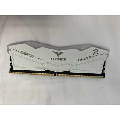 【仙台店】中古  TEAMGROUP T-Force Delta RGB DDR5 6200MHz 16GB (PC5-49600) 3240009907 
