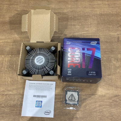【静岡東瀬名店】中古  INTEL Core i7 8700 (1151/3.20GHz/12M/C6/T12) 136198 