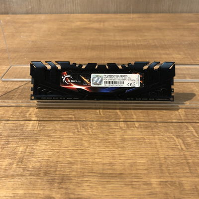 【姫路店】中古  PC4-22400 8GB デスクトップ用(DDR4-2800) 126167 