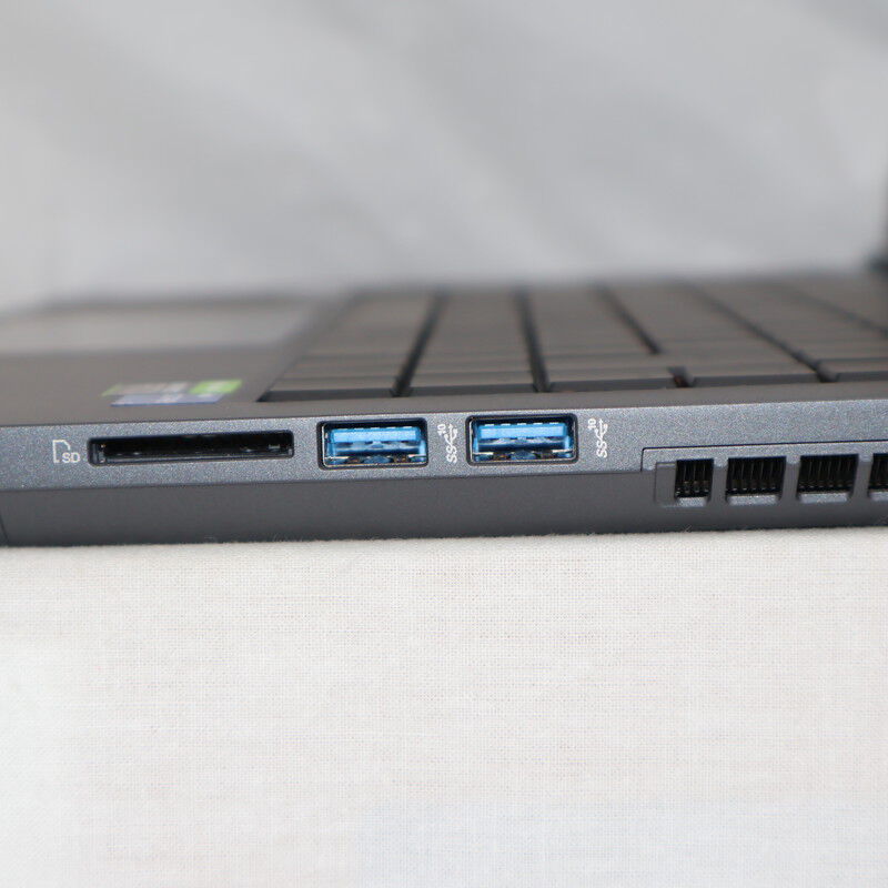 中古 THIRDWAVE GALLERIA UL7C-R36(Intel Core i7 11800H/16GB DDR4