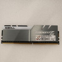 中古  PC4-25600 8GB デスクトップ用(DDR4-3200) 140727 