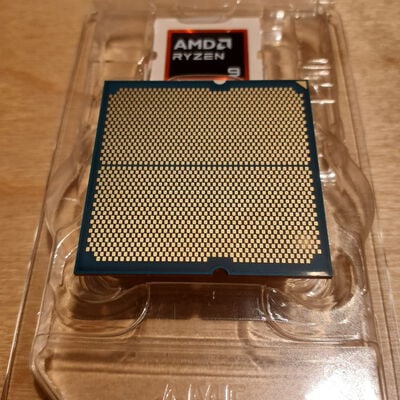 【鹿児島店】中古  AMD Ryzen 9 9900X (AM5/4.4GHz/76M/C12/T24/120W) 169025