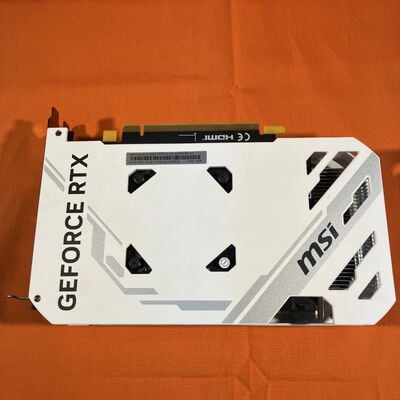 【なんば店】中古  MSI GeForce RTX 4060 VENTUS 2X WHITE 8G OC 3280021716 