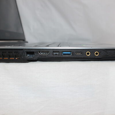 【通販センター】中古  MSI GP75 Leopard 10SFK-009JP(Intel Core i7 10750H/16GB DDR4 (PC4)/SSD512GB+HDD1TB/なし/NVIDIA GeForce RTX 2070 8GB/17.3/1920x1080/Wi-Fi/W11H64 MAR) 199716 