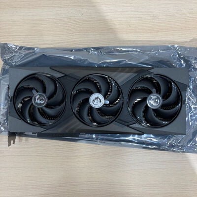 【静岡東瀬名店】中古  MSI GeForce RTX 5070 12G GAMING TRIO OC (RTX5070 12G) 176908 