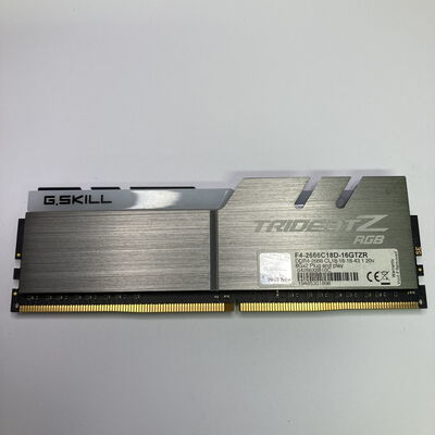 【札幌店】中古  PC4-21300 8GB デスクトップ用 126165 