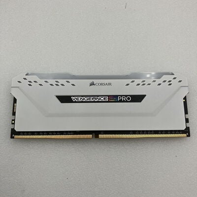 【新潟店】中古  PC4-25600 16GB デスクトップ用(DDR4-3200) 140728 