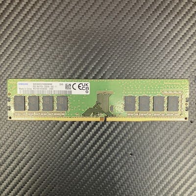 【富士青葉店】中古  PC4-25600 8GB デスクトップ用(DDR4-3200) 140727 