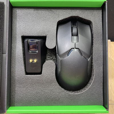 【甲府飯田店】中古  Razer Viper Ultimate (RZ01-03050100-R3A1) 146981 