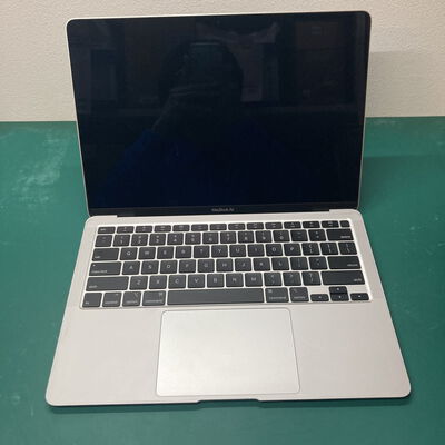 【浦添城間店(沖縄)】中古  MacBook Air (Retina, 13インチ, 2020)A2179 166323 