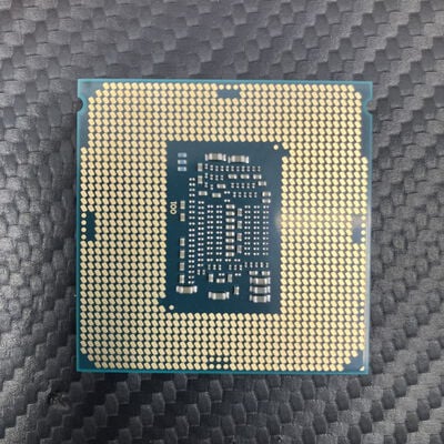 【富士青葉店】中古  INTEL Core i3 8100 (1151/3.60GHz/6M/C4/T4) 136202 