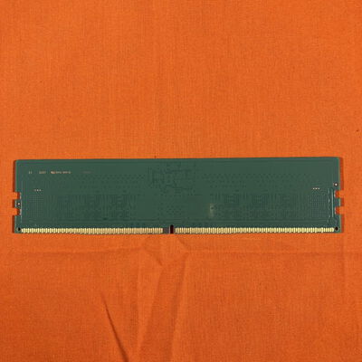 【なんば店】中古  PC5-44800 16GB デスクトップ用 149153 