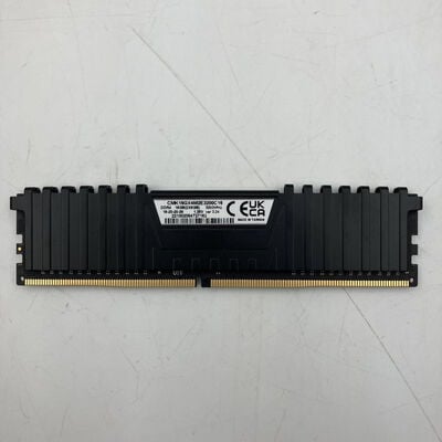 【なんば店】中古  PC4-25600 8GB デスクトップ用(DDR4-3200) 140727 