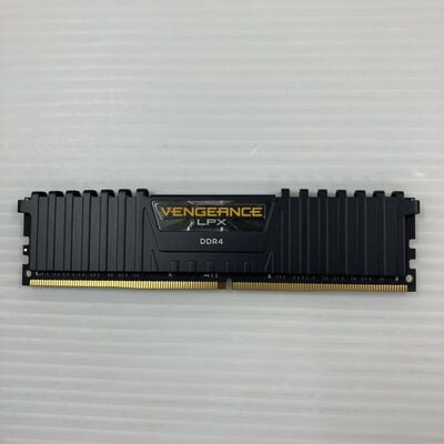 【秋葉原本店】中古  PC4-21300 8GB デスクトップ用(DDR4-2666) 126165 
