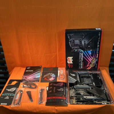 【なんば店】中古  ASUS ROG STRIX X570-F GAMING(X570 AM4 ATX DDR4) 140039 