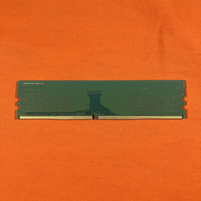 【なんば店】中古  PC4-25600 8GB デスクトップ用_ 184899 