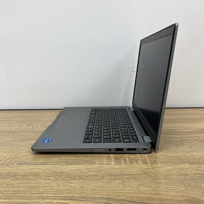 【津ラッツ店】中古  DELL Latitude 5320(Intel Core i5 1145G7 2.60GHz/16GB DDR4/SSD256GB/-/オンボード/13.3/1920x1080/Wi-Fi/WEBCAM/W11P/VBT) 192712 