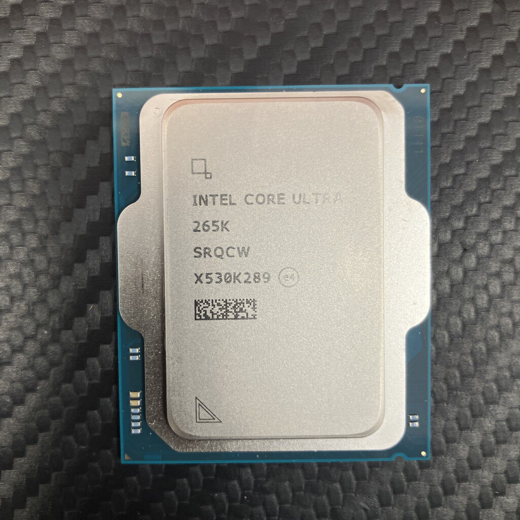 中古 INTEL Core Ultra 7 265K (1851/3.9G/30M/C20/T20) （327504