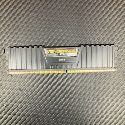 【富士青葉店】中古  PC4-21300 16GB デスクトップ用 135638 