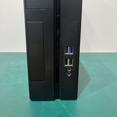 【浦添城間店(沖縄)】中古  THIRDWAVE Slim Knight (Intel Celeron CPU G3900 2.80GHz/8GB/SSD128GB/なし/オンボード/W11H64 MAR) 1000804248 185103 