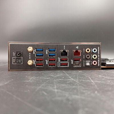 【大須店】中古  ASUS ROG CROSSHAIR VIII DARK HERO (WI-FI)(X570 AM4 ATX) 3480036907 