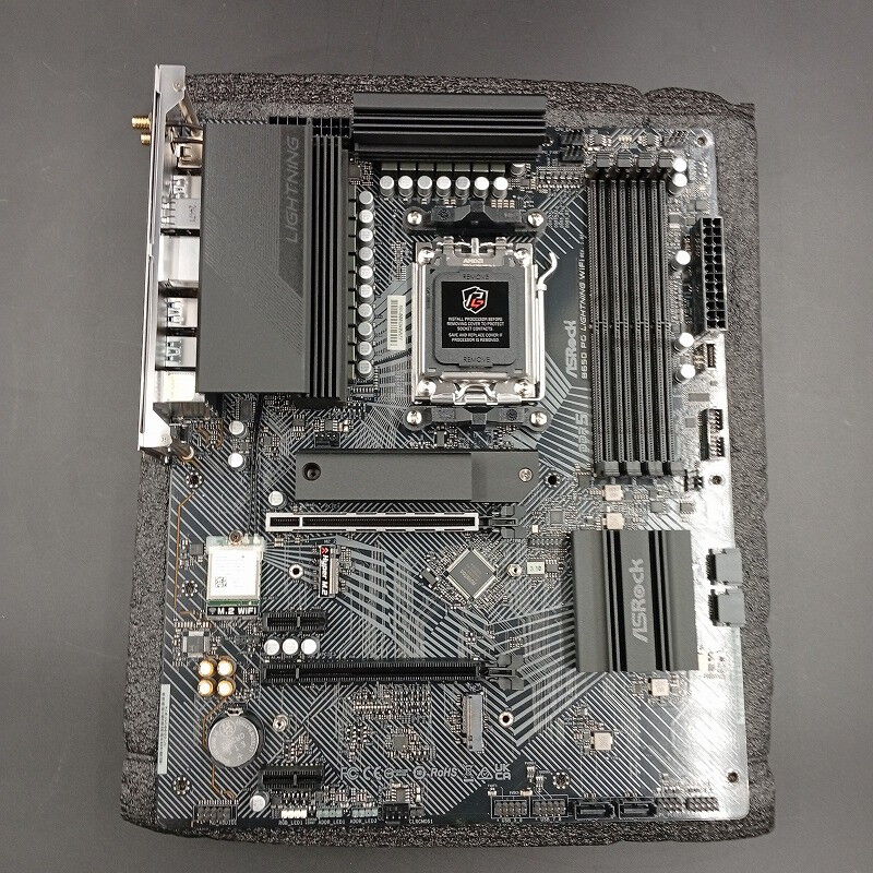 ASRock B650 PG Lightning マザーボード 中古 ASRock 〔中古〕B650 PG Lightning（中古保証1ヶ月間