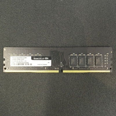 【博多店】中古  PC4-25600 16GB デスクトップ用(DDR4-3200) 140728 