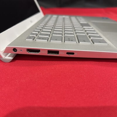 【静岡東瀬名店】中古  DELL Inspiron 5402(Corei5-1135G7/8GB/SSD256GB/なし/オンボード/14.0/1920x1080/W11H) 5140001177 