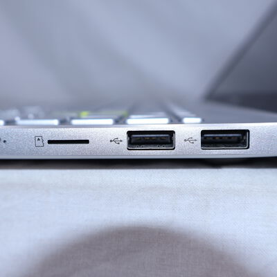 【通販センター】中古  ASUS VivoBook S15 M5331 (Ryzen 7 4700U/8GB/オンボード) 202829 