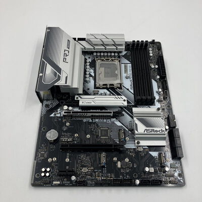 【なんば店】中古  ASRock Z790 Pro RS (Z790 1700 ATX DDR5) 152756 
