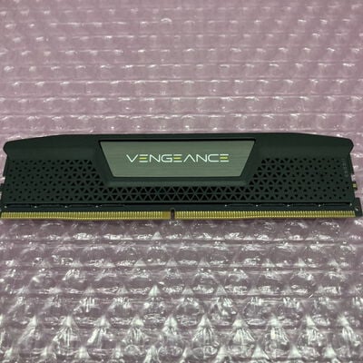 【町田店】中古  PC5-44800 32GB デスクトップ用 149157 