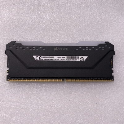 【甲府飯田店】中古  PC4-28800 16GB デスクトップ用 140734 