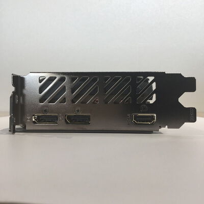 【松山環状枝松店】中古  GIGABYTE GV-R9060XTGAMING OC-8GD (RX9060XT 8G) 179890 