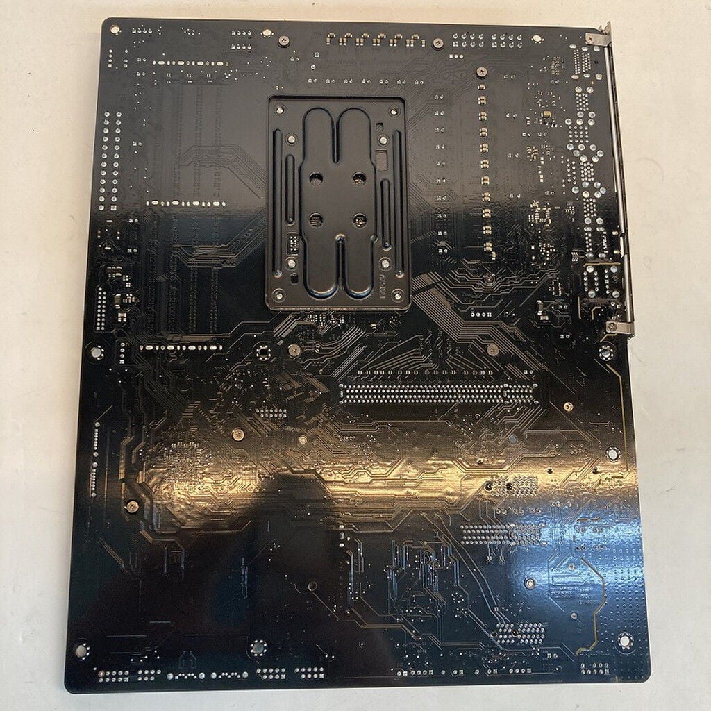 中古 ASRock B650 PG Lightning WiFi (B650 AM5 ATX DDR5) 3180006480
