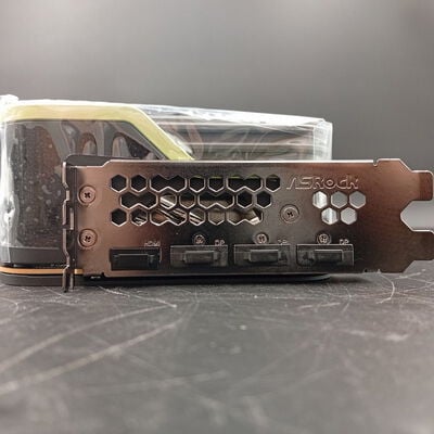 【大須店】中古  ASRock RX6950XT OCF 16G (GDDR6 1H3P OC) 1460021517 