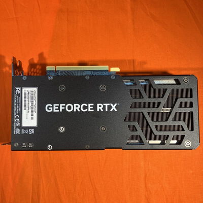 【なんば店】中古  Palit NE6406T019T1-1061J(RTX4060Ti JetStream 16G) 175543 