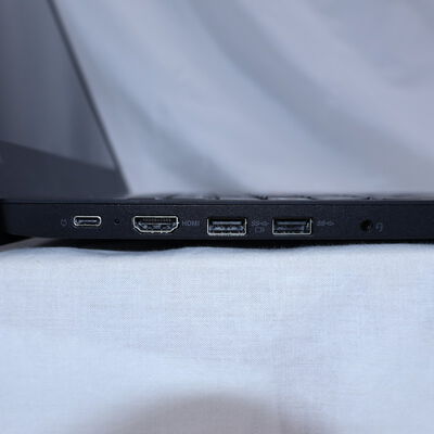 【通販センター】中古  【ジャンク品/保証無/返品質問不可】Lenovo ThinkPad E595 20NFCTO1WW(AMD Ryzen 5 3500U with Radeon Vega Mobile Gfx/8GB DDR4 (PC4)/SSD256GB/なし/オンボード/15.6/1920x1080/Wi-Fi/W11H64 MAR) 199581 