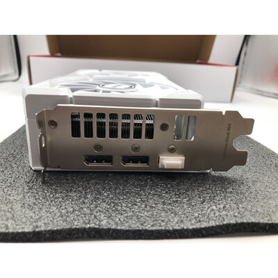 【水戸赤塚店】中古  ASUS DUAL-RX9060XT-16G-WHITE 4680002884 
