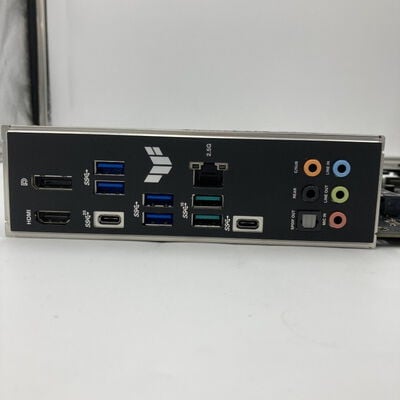 【福井日之出店】中古  ASUS TUF GAMING Z790-PLUS D4 (Z790 1700 ATX DDR4) 152768 