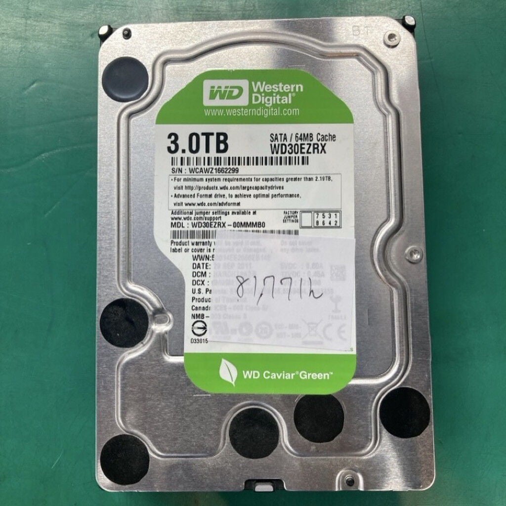 中古 W.D WD30EZRX (3TB SATA 3.5ｲﾝﾁ) 117984 （367352） ｜ パソコン