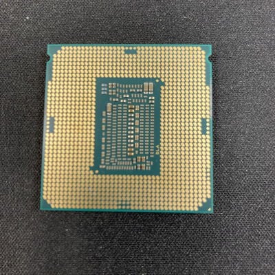 【大宮店】中古  Intel Core i7 9700 (1151/3.00GHz/12M/C8/T8) 140316 