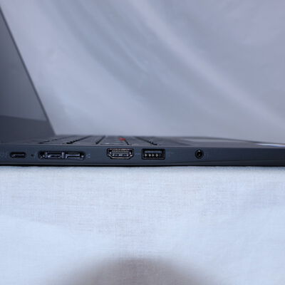 【通販センター】中古  Lenovo ThinkPad T14s Gen 2(Intel Core i5 1145G7 2.60GHz/16GB DDR4/SSD256GB/-/オンボード/14/1920x1080/Wi-Fi/WEBCAM/W11H/VBT) 203264 