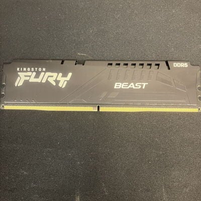 【大宮店】中古  PC5-38400 16GB デスクトップ用(DDR5-4800) 149151 