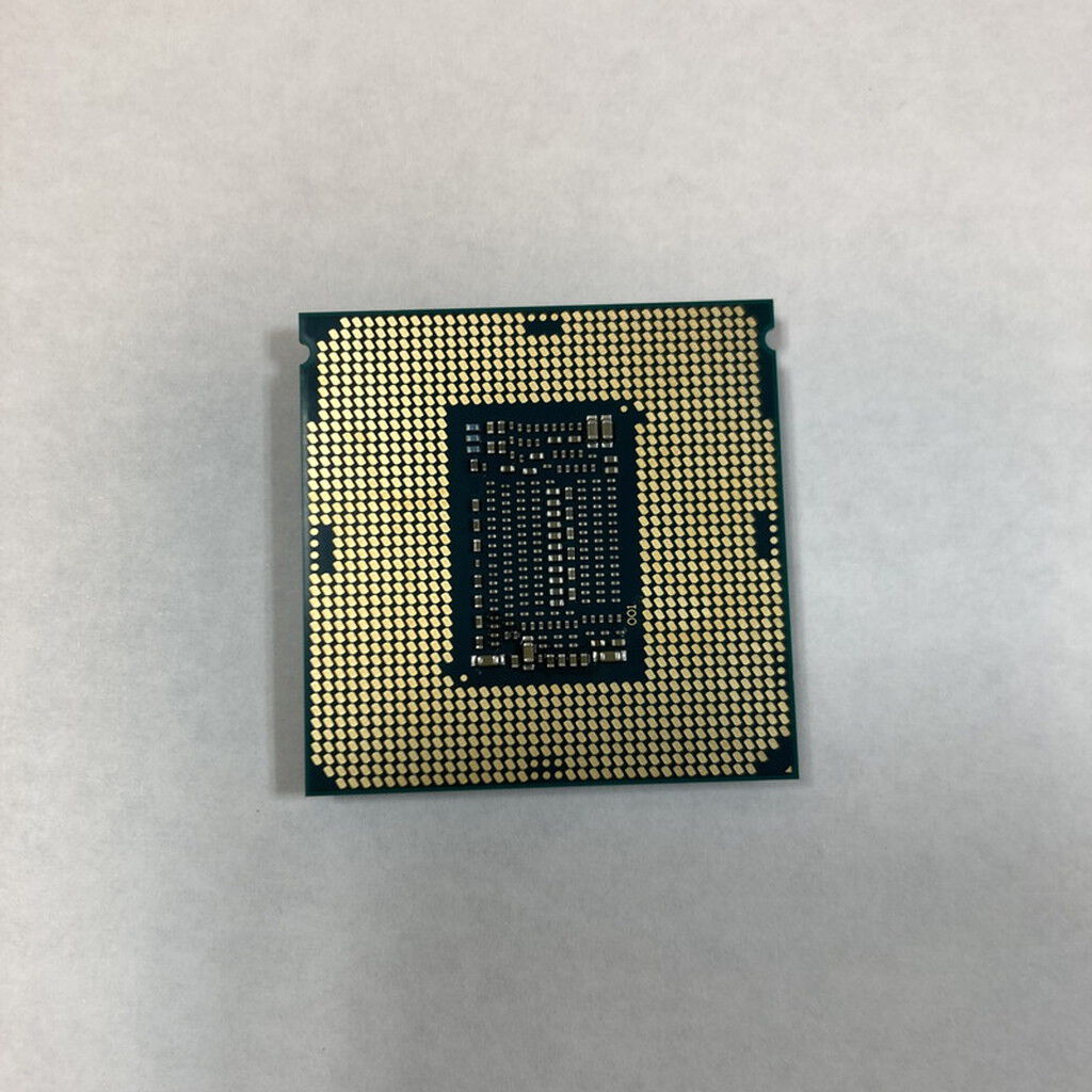 中古 INTEL Core i7 8700K (1151/3.70GHz/12M/C6/T12) 136197 （322999