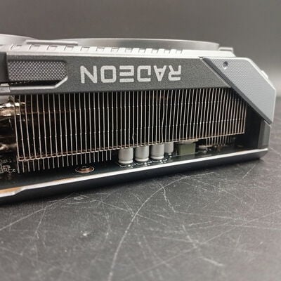 【大須店】中古  GIGABYTE GV-R9070XTGAMING OC-16GD (RX9070XT 16G) 176942 