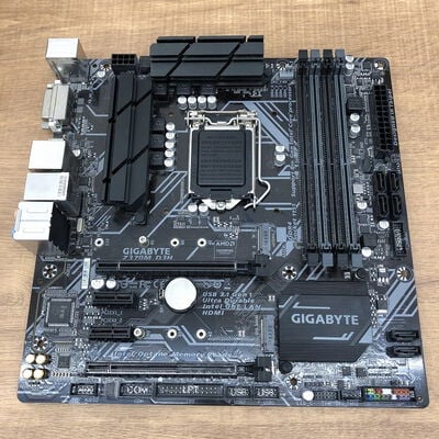 【宇都宮鶴田店】中古  GIGABYTE Z370M D3H (Z370 1151 mATX DDR4) 136232 