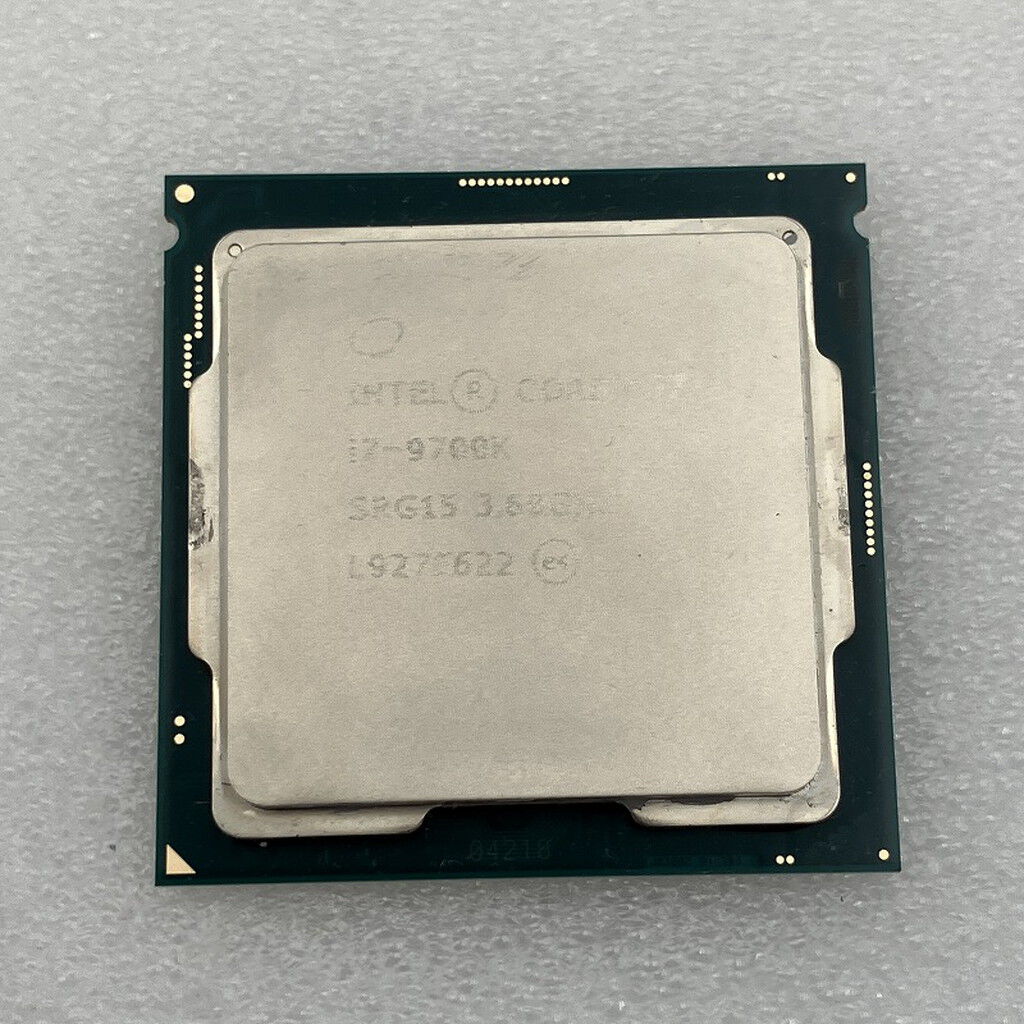 中古 INTEL Core i7 9700K (1151/3.60GHz/12M/C8/T8) 138481