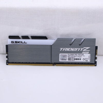 【通販センター】中古  PC4-25600 8GB デスクトップ用(DDR4-3200) 140727 